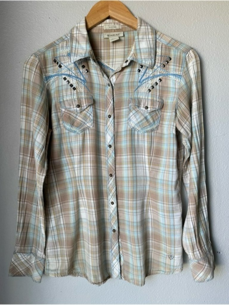 Ariat Women’s Plaid Western Shirt Fitted Size Medium Studded Blue Embroidered